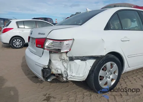 2010 Hyundai Sonata Gls z USA, uszkodzony, nr VIN 5NPET4AC7AH585662